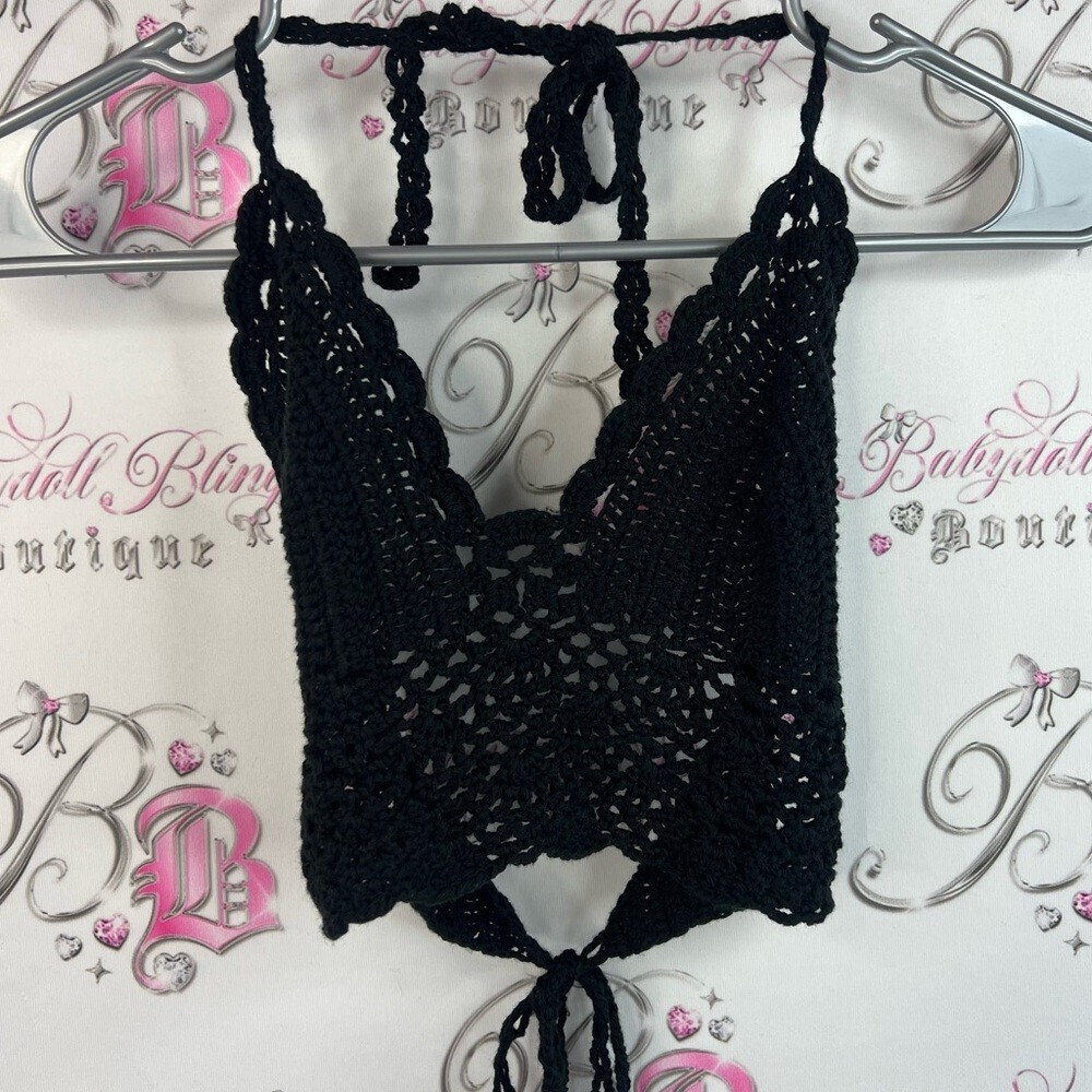 Hand-Crocheted shirt top halter cropped shirt tie up Black Halter Crop Top